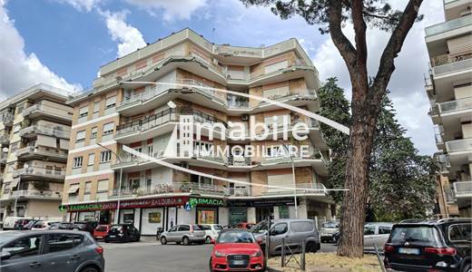 Balduina, Piazza Attilio Friggeri, Lussuoso Attico in Duplex Superiore, 8 Locali Terrazzatissimo